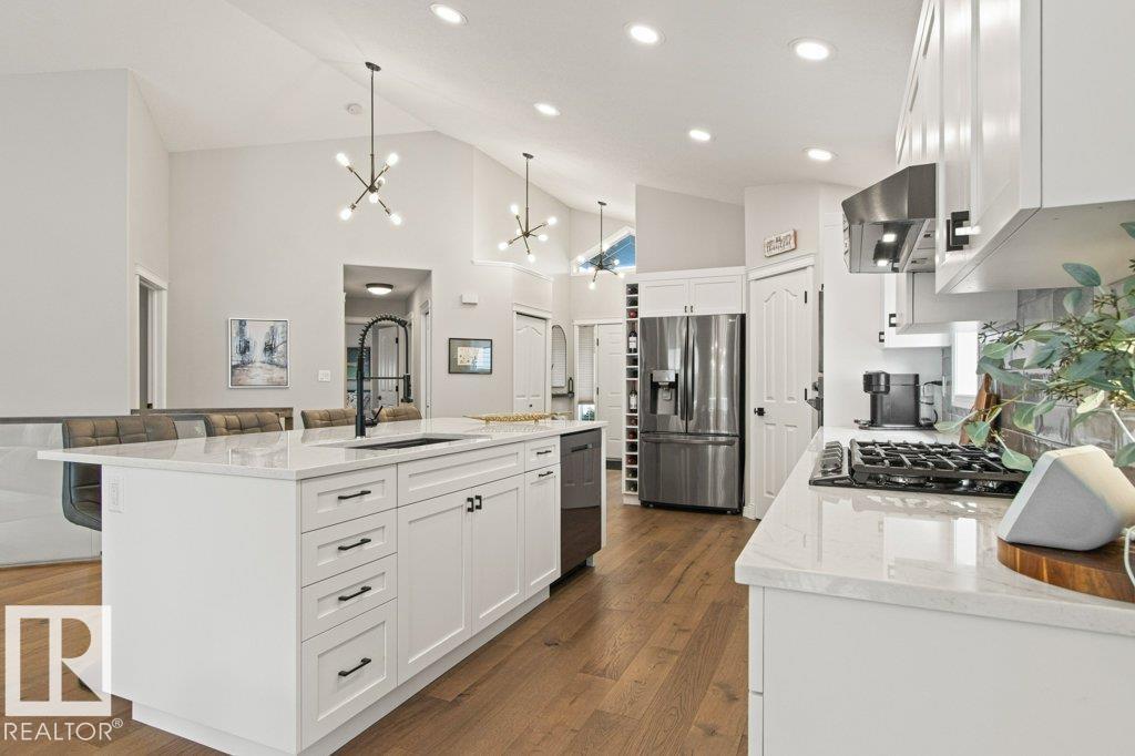 501 BYRNE CR SW - 12