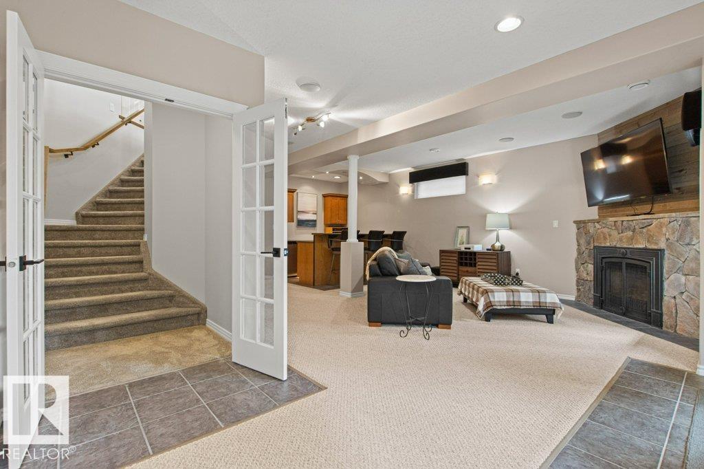 501 BYRNE CR SW - Image 34