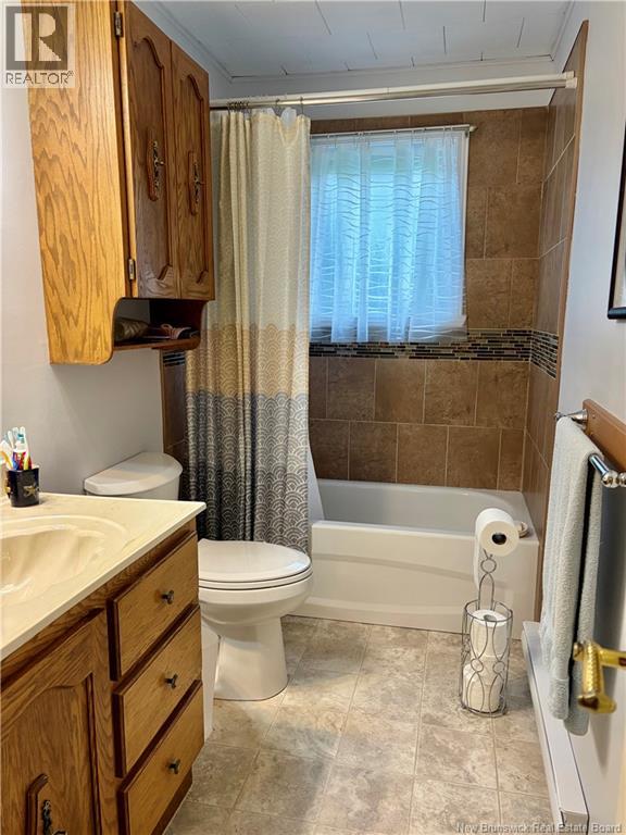 344 Wellington - Image 13
