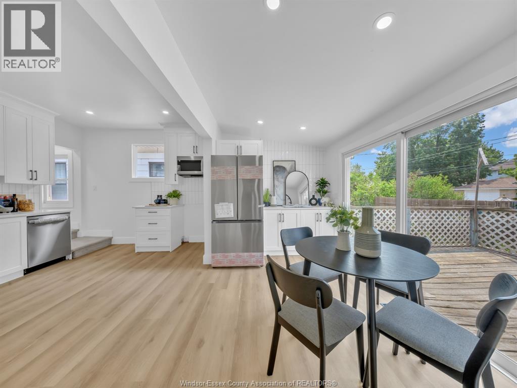 1387 Lincoln ROAD - Image 11