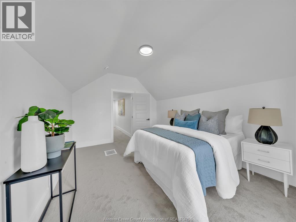 1387 Lincoln ROAD - Image 22