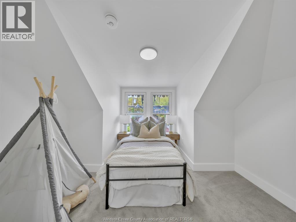 1387 Lincoln ROAD - Image 23