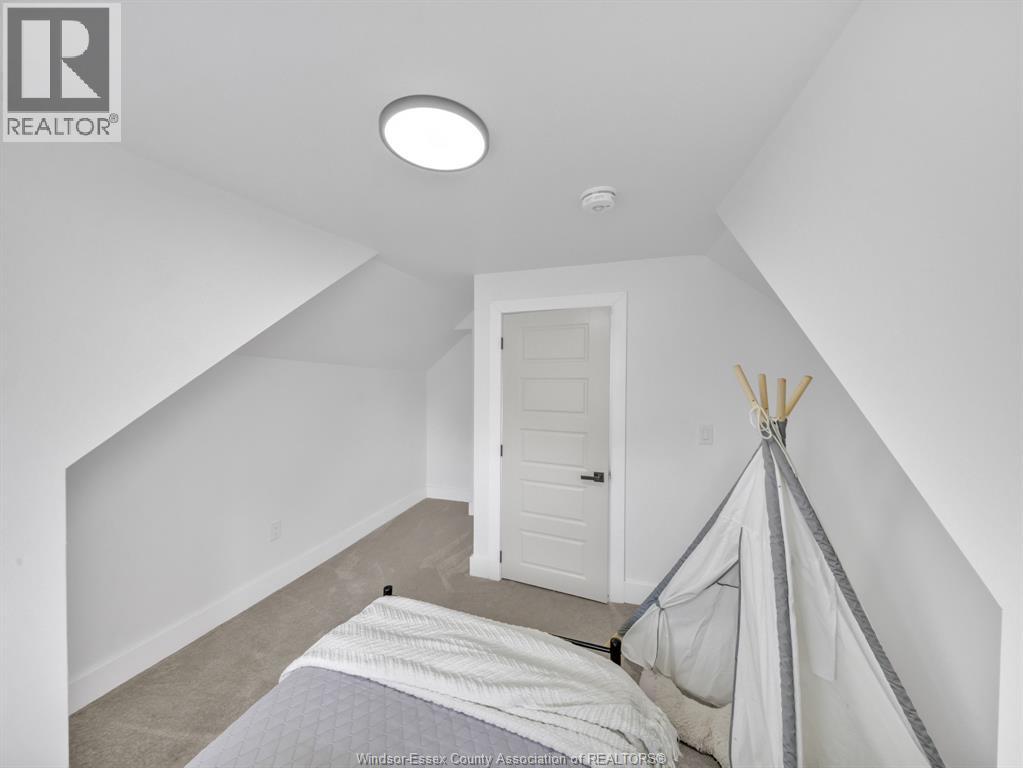 1387 Lincoln ROAD - 25