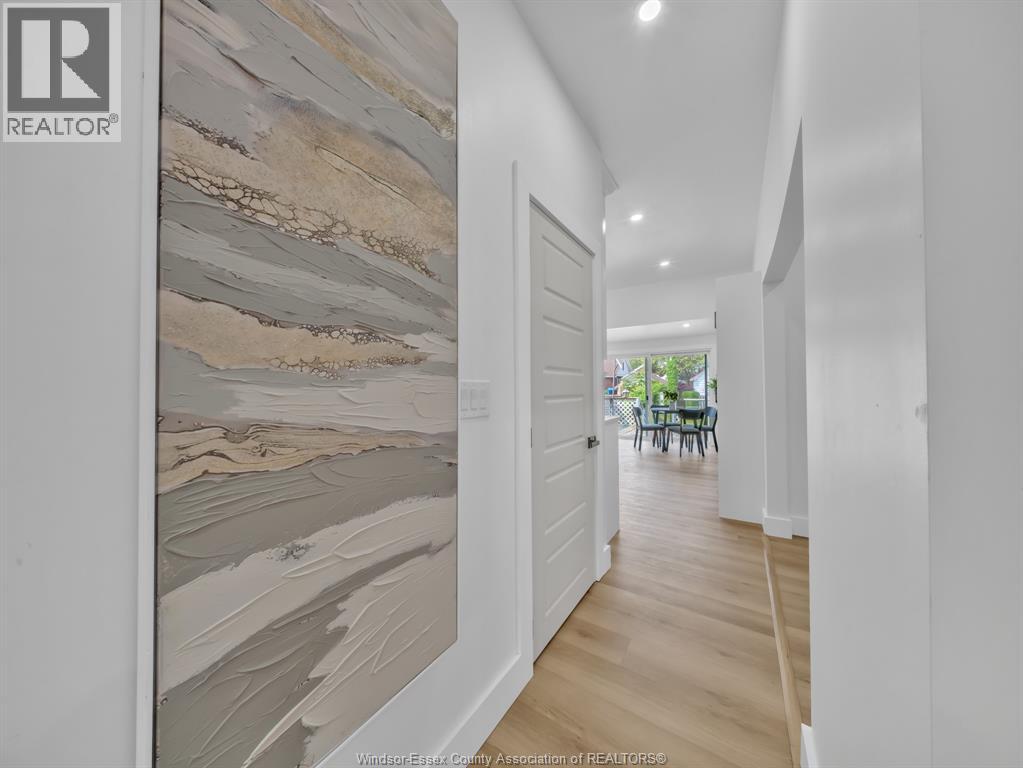 1387 Lincoln ROAD - 6