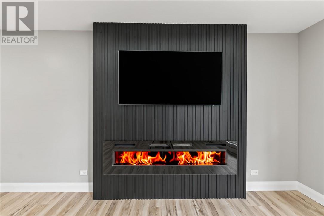 1821 MILLWOOD Crescent - 22
