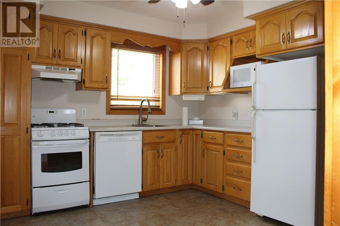 2754 Raymond Street - Image 6