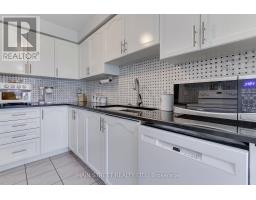 17 Hirst Avenue, Georgina, ON L4P4E6 Photo 13