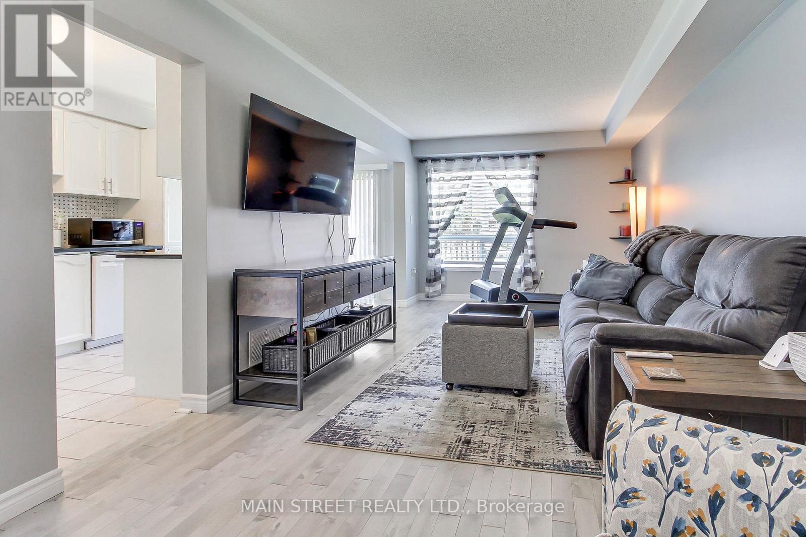 17 HIRST AVENUE - 7