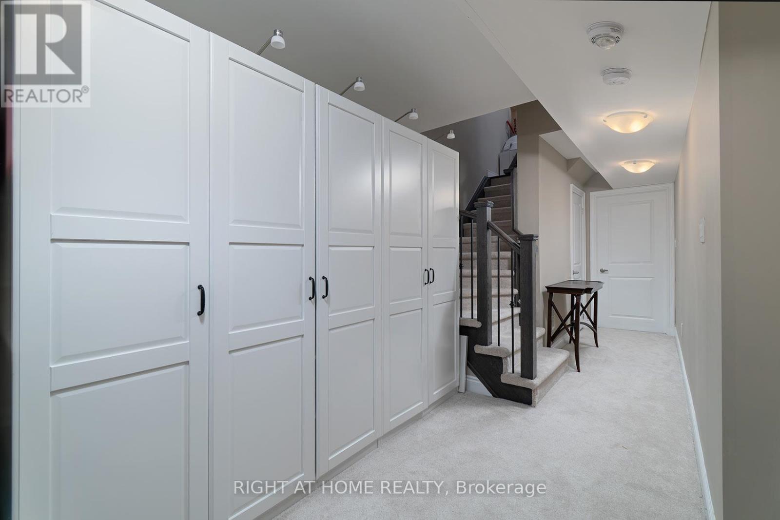 2 QUEEN MARY COURT - Image 34