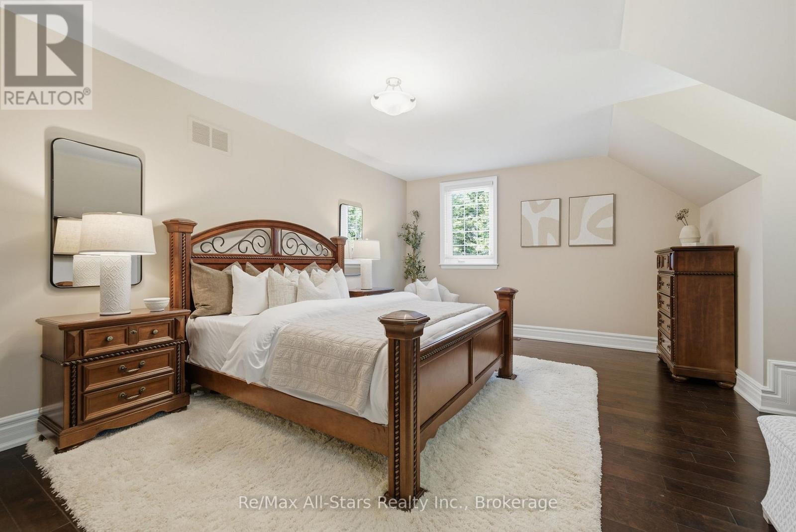 136 WINTERGREEN COURT - 14