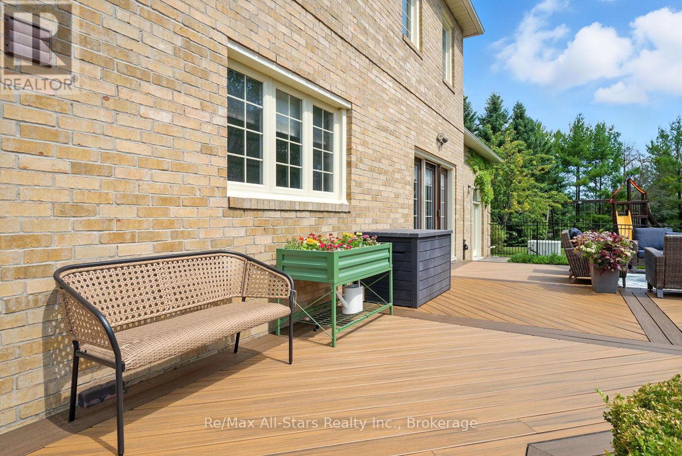 136 WINTERGREEN COURT - Image 45