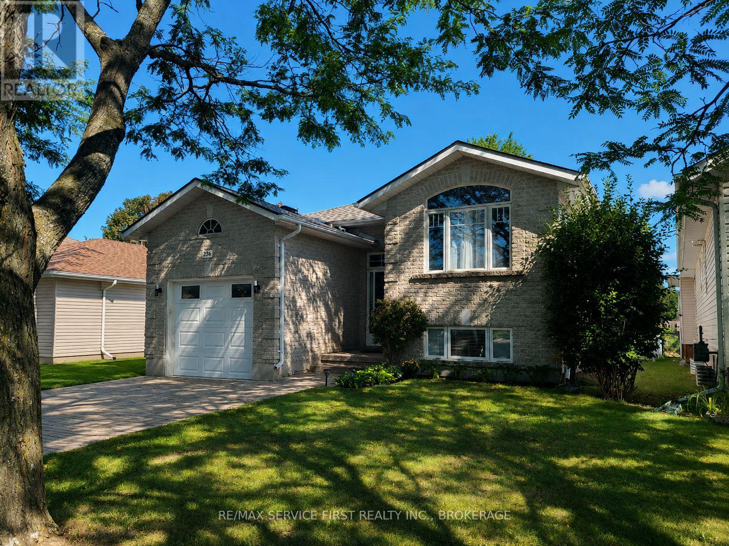236 LANGFIELD STREET - 1