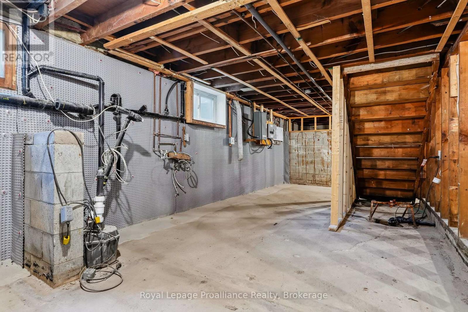 10132 COUNTY RD 2 - Image 39
