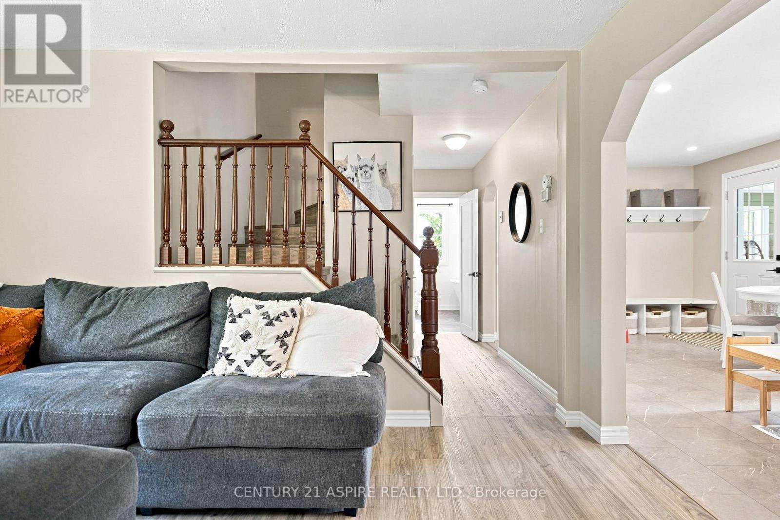 2583 B LINE ROAD - Image 19