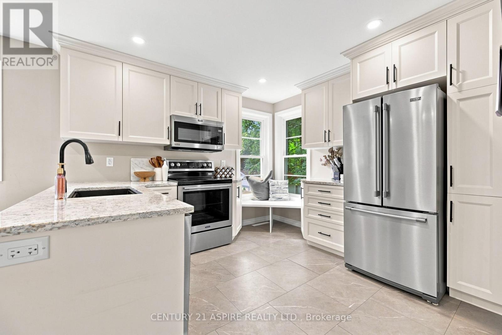 2583 B LINE ROAD - Image 13