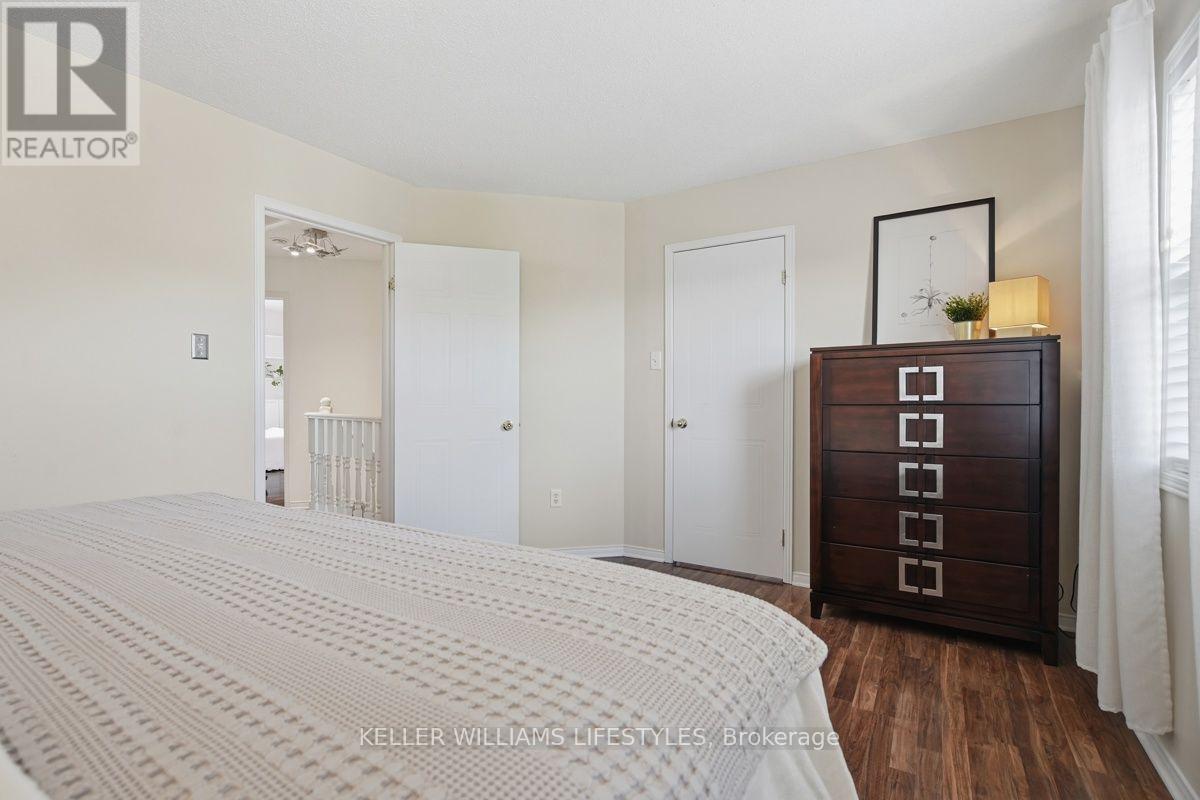 1135 KIMBALL CRESCENT - 20
