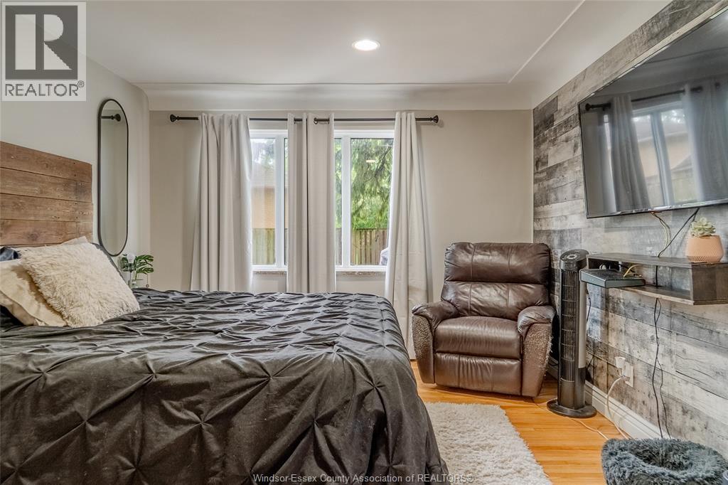 805 Roselawn DRIVE - Image 12