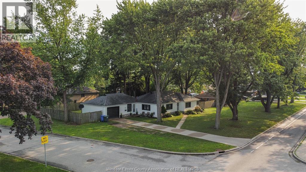 805 Roselawn DRIVE - Image 32