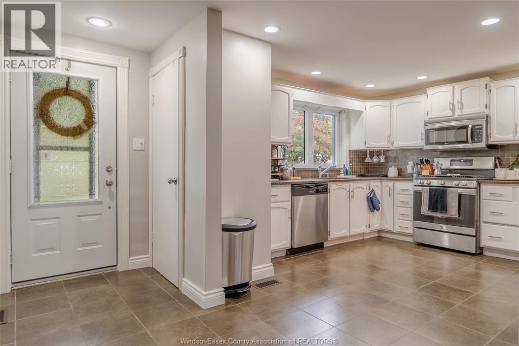 805 Roselawn DRIVE - Image 8