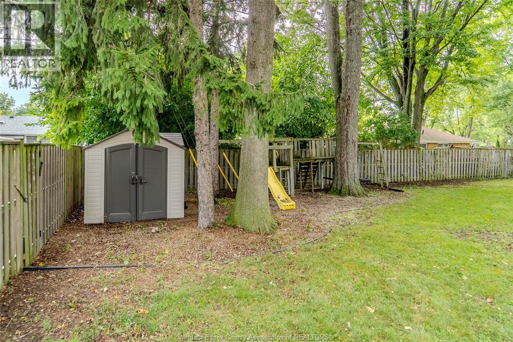 805 Roselawn DRIVE - Image 27