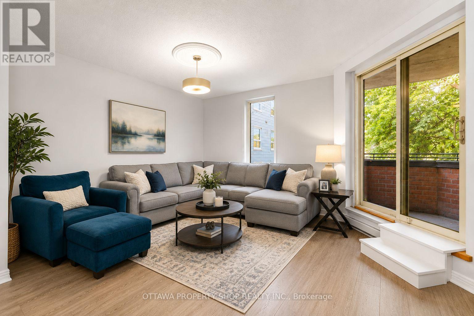 #204 800 MCKELLAR AVENUE - 3