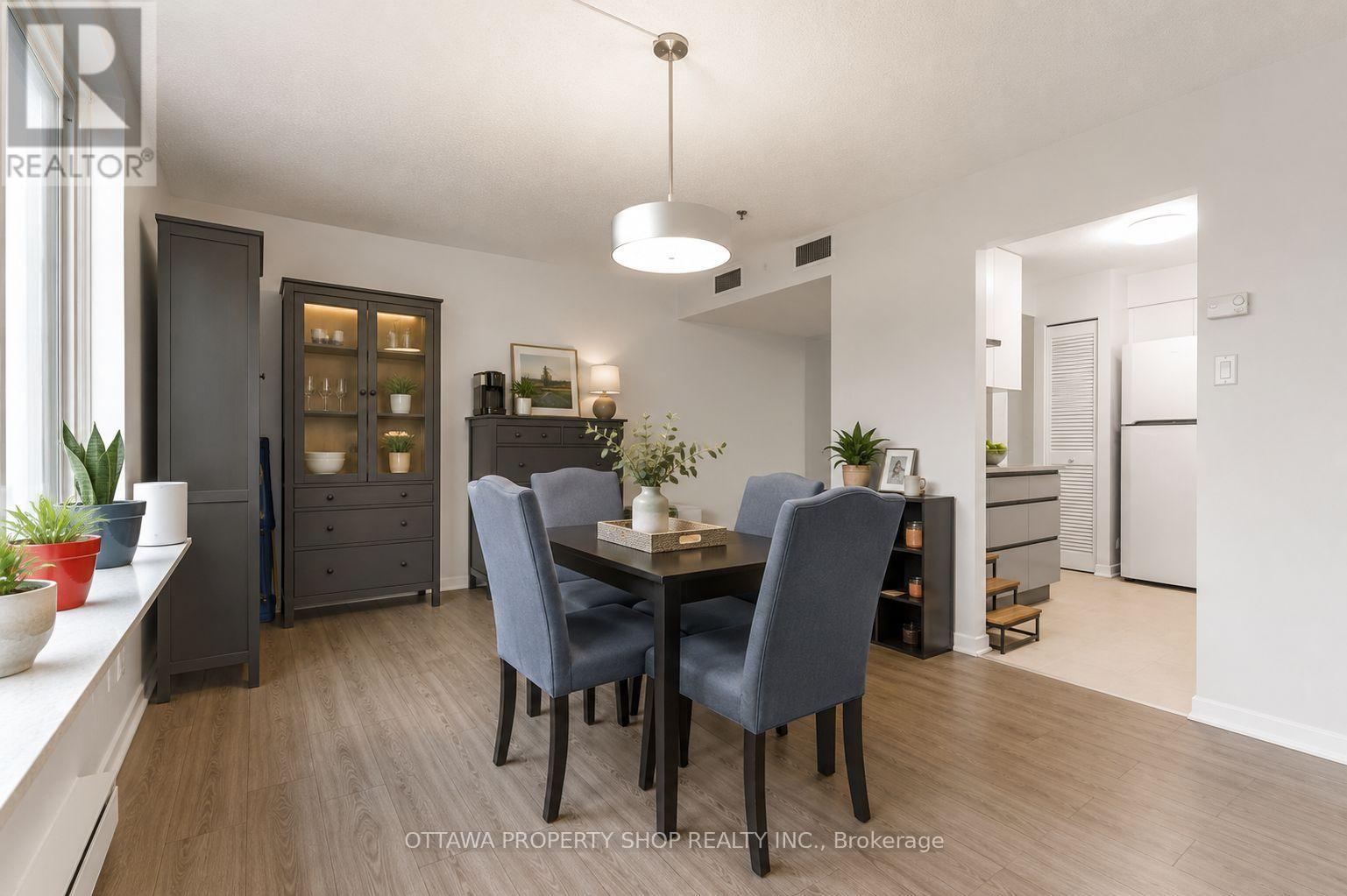 #204 800 MCKELLAR AVENUE - 4