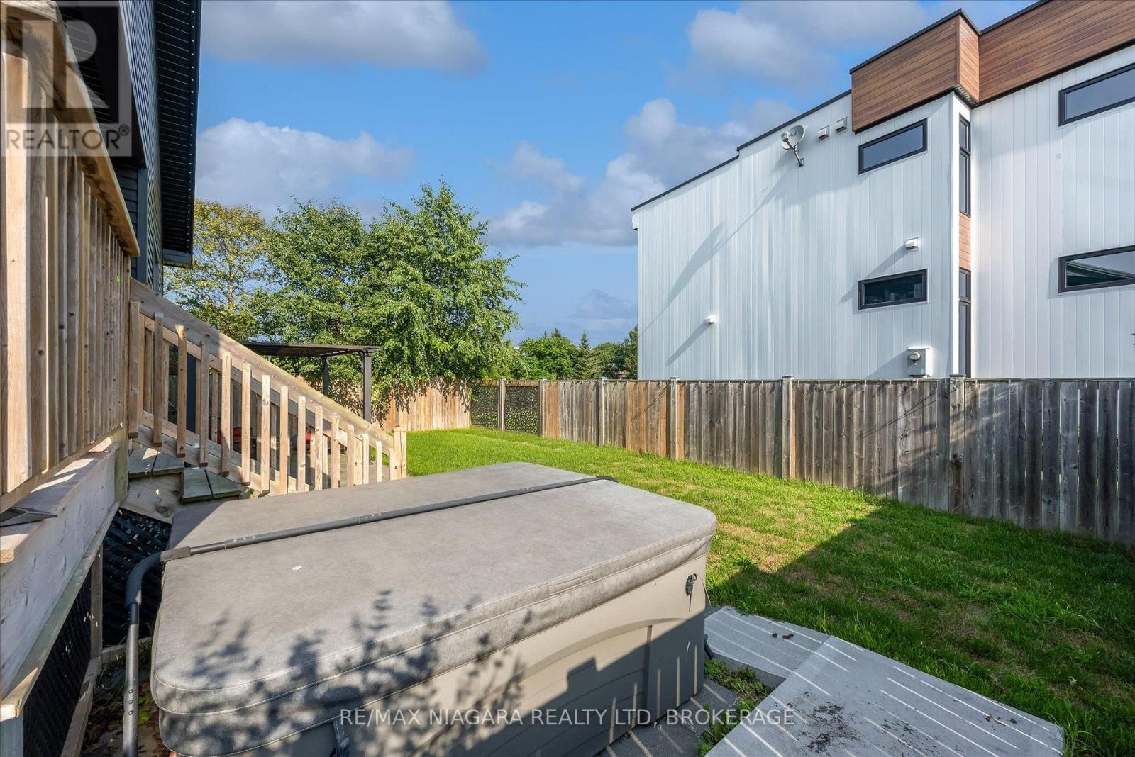 5 HERON POINTE ROAD - 36