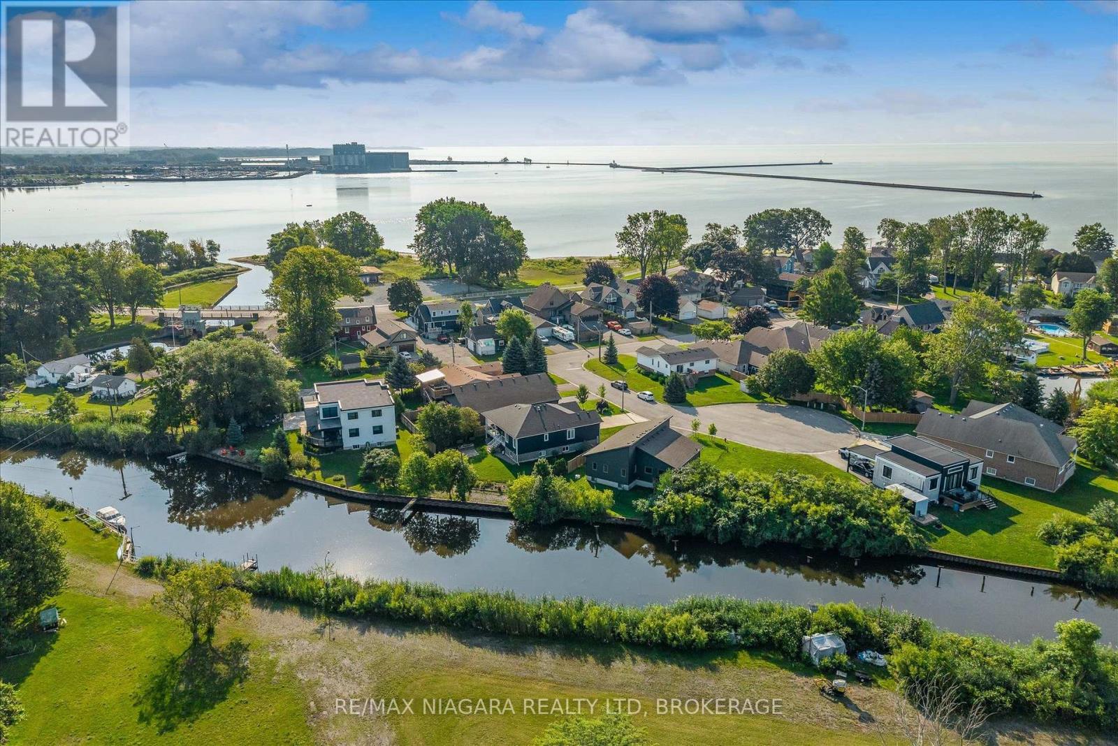 5 HERON POINTE ROAD - 42
