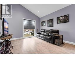 Bedroom 2 - 5 Heron Pointe Road, Port Colborne, ON L3K6A9 Photo 8