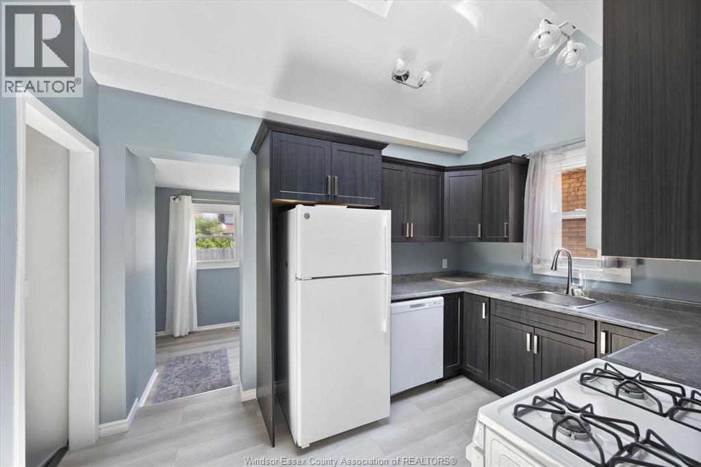 1422 Elsmere AVENUE - Image 7
