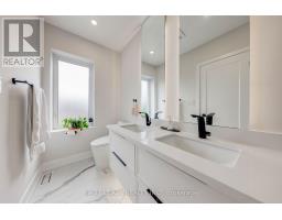 Ensuite 2 - 431 Roxton Road, Toronto, ON M6G3R5 Photo 8