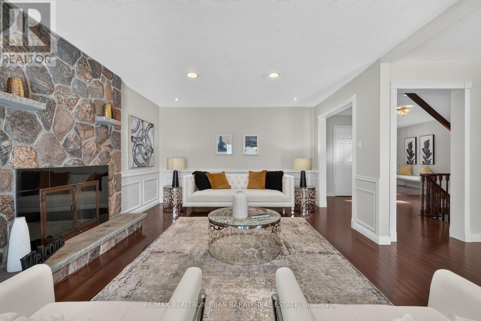 26 SADDLETREE DRIVE - 14