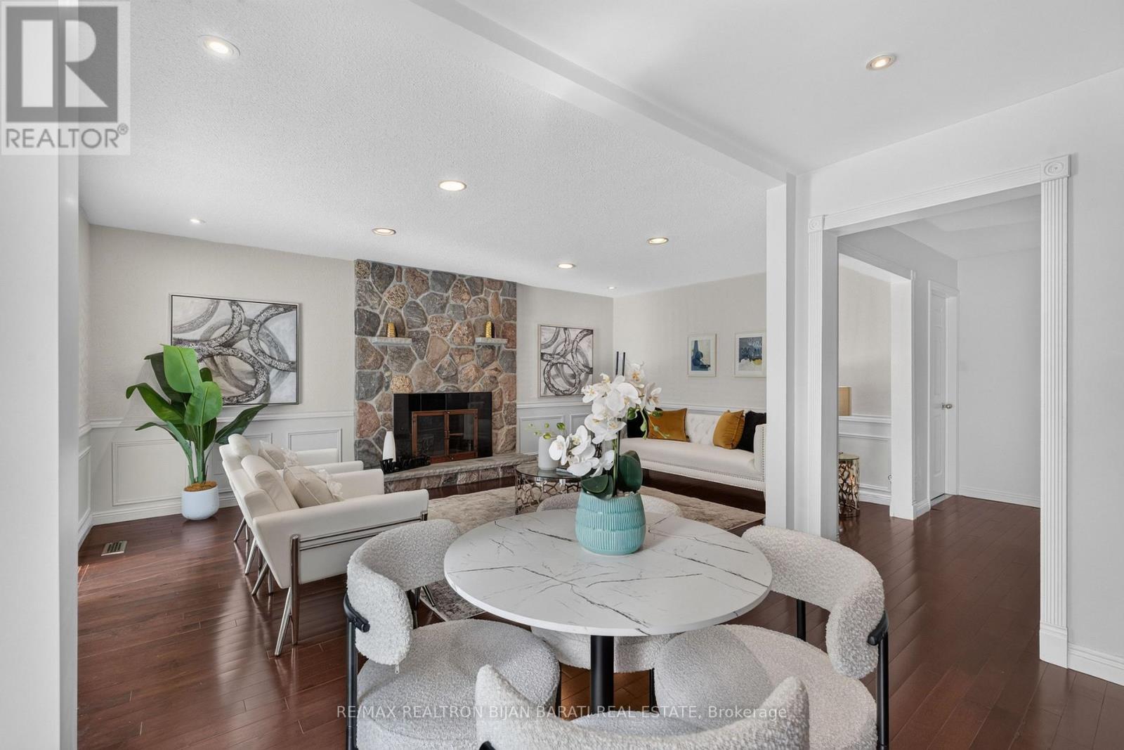 26 SADDLETREE DRIVE - 16