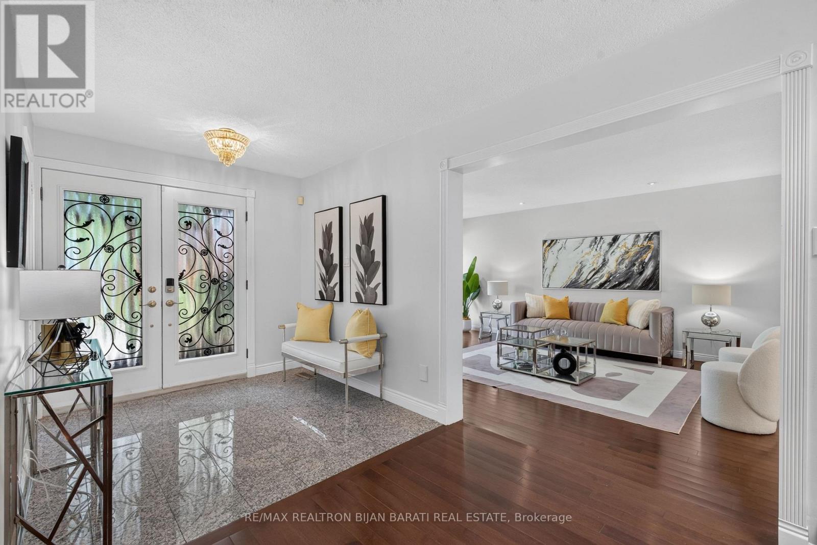 26 SADDLETREE DRIVE - 3