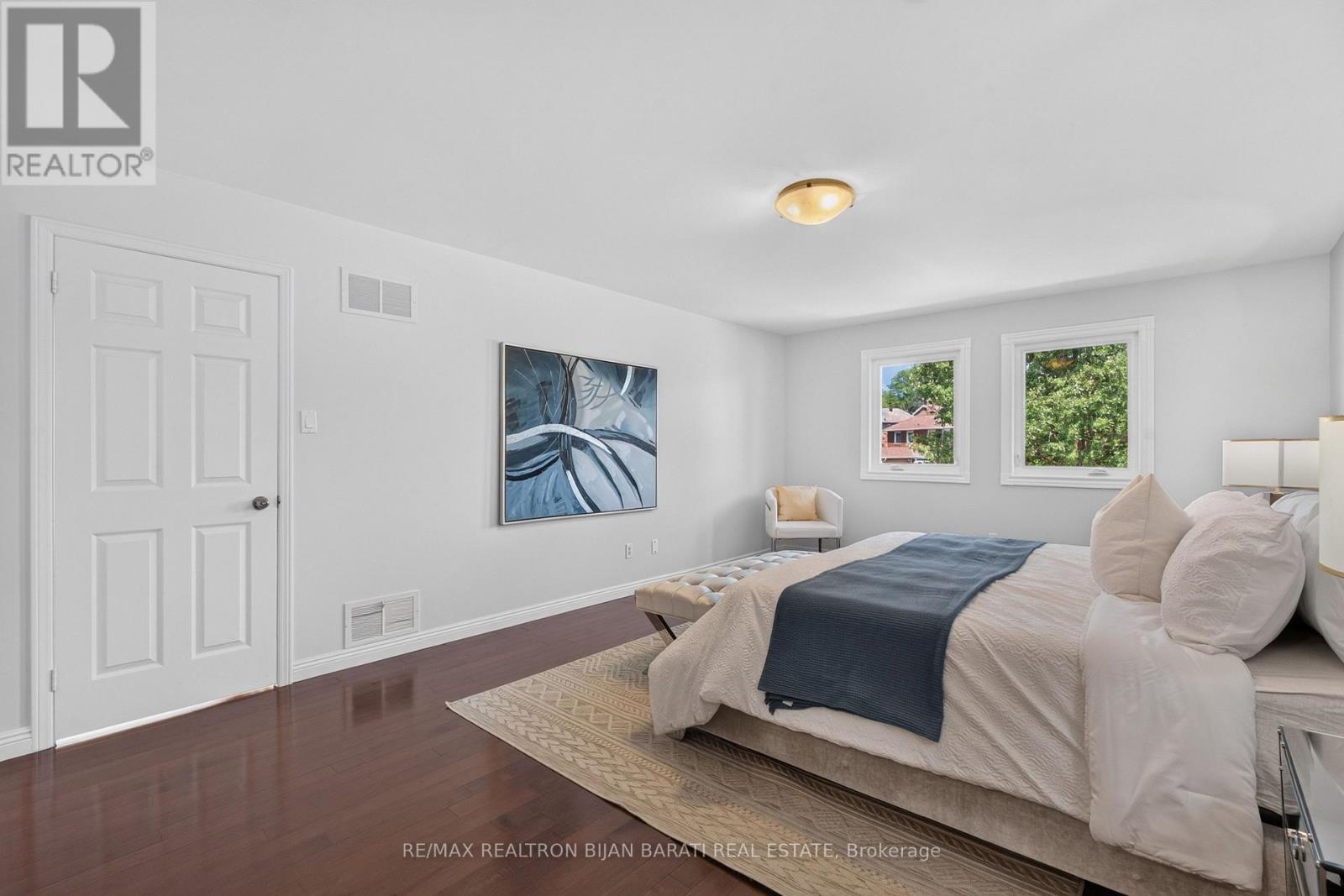 26 SADDLETREE DRIVE - 38
