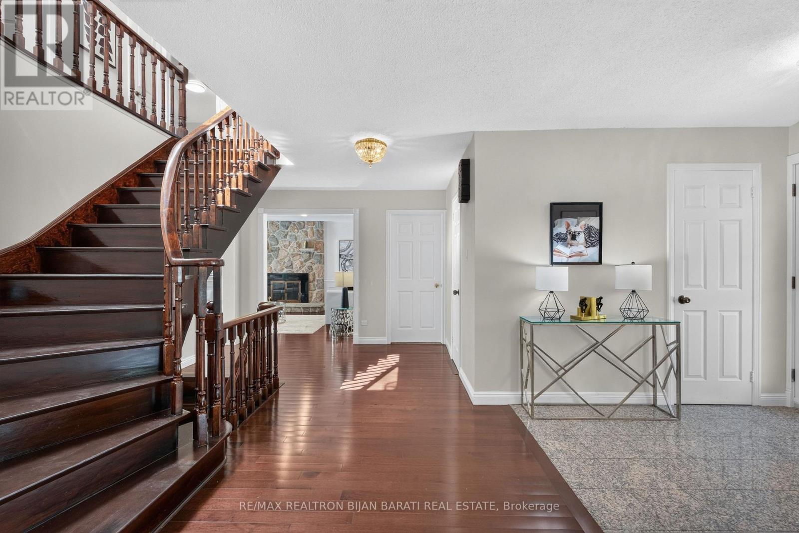 26 SADDLETREE DRIVE - 4
