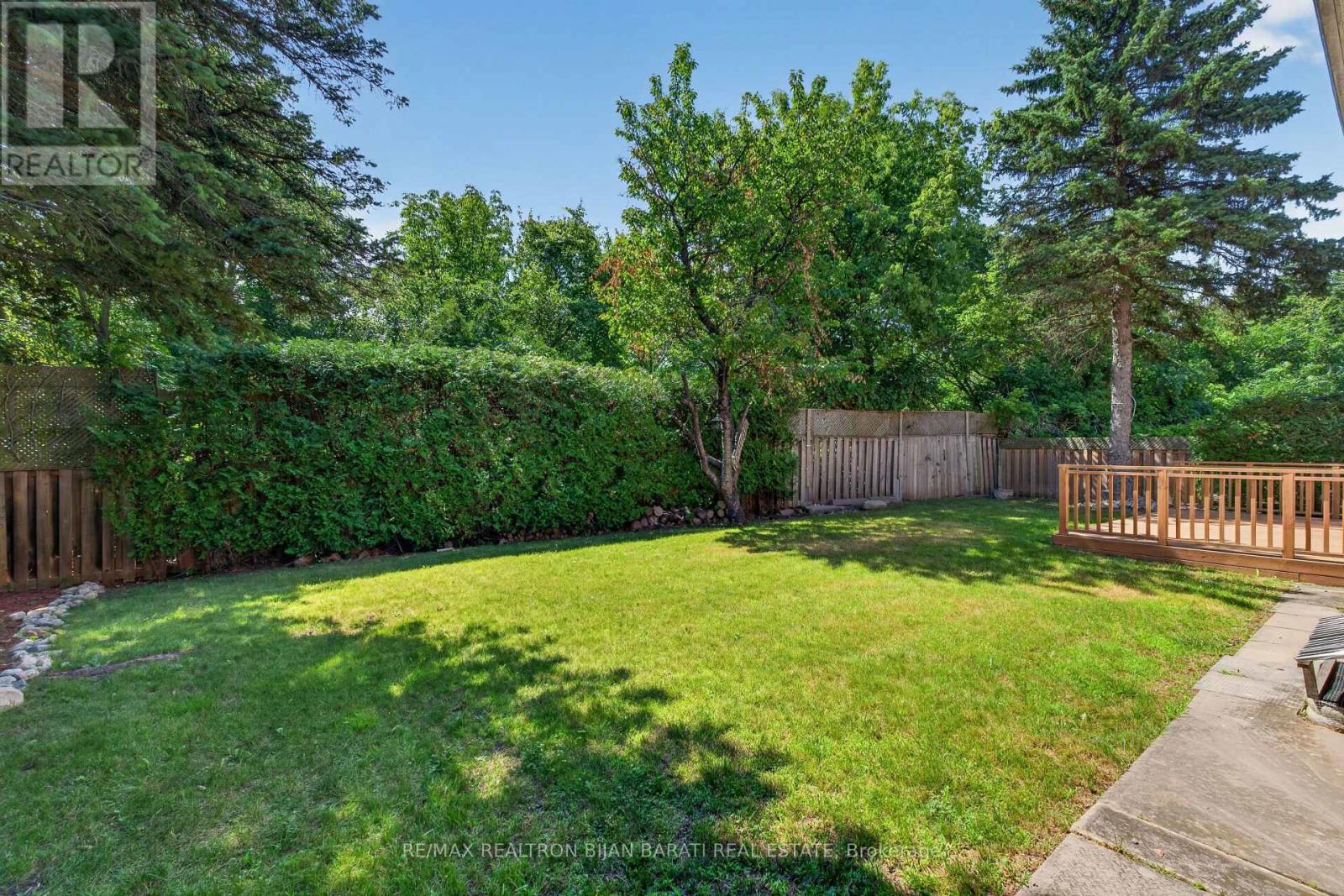 26 SADDLETREE DRIVE - Image 47