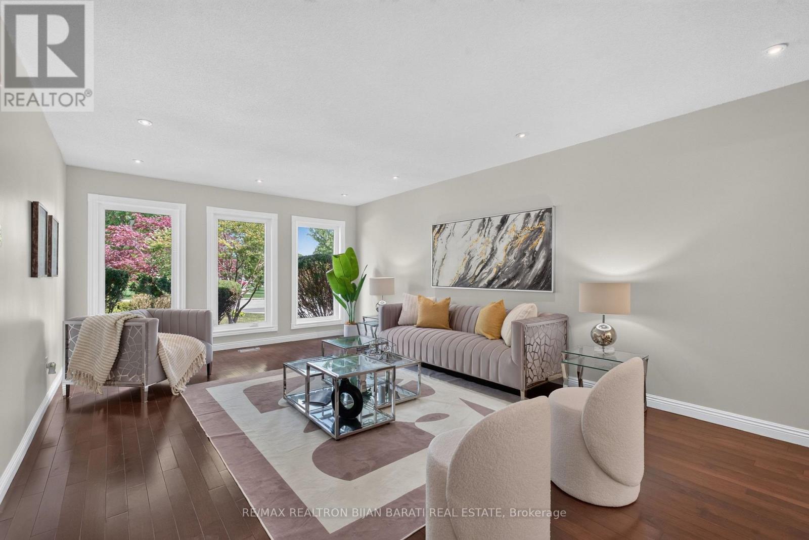 26 SADDLETREE DRIVE - 5