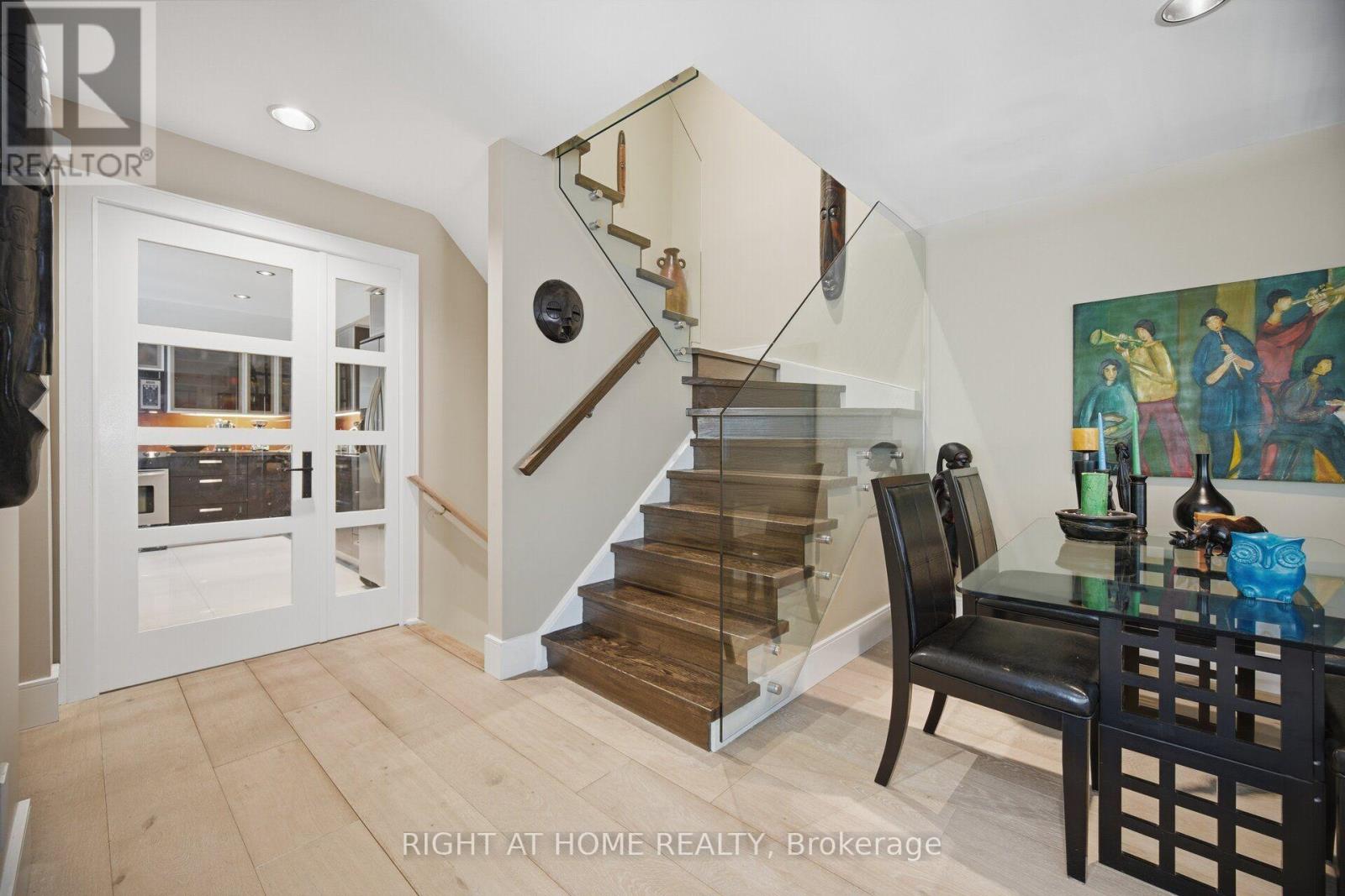 25A SHAW STREET - 22