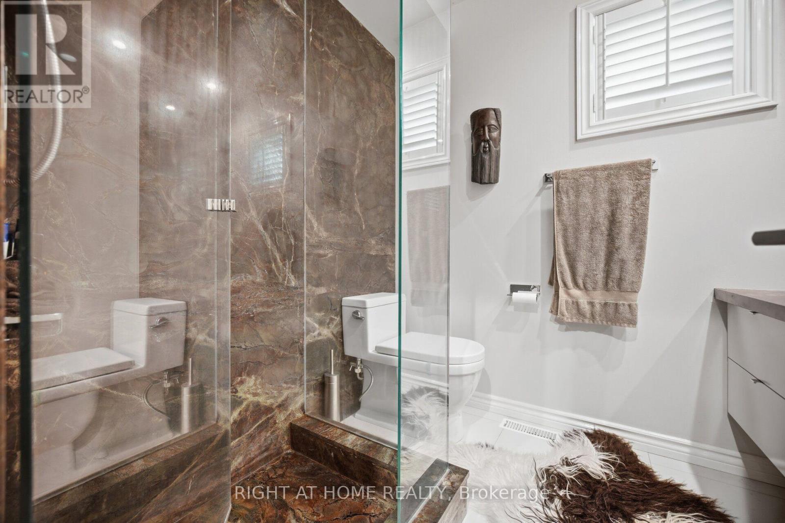25A SHAW STREET - Image 35