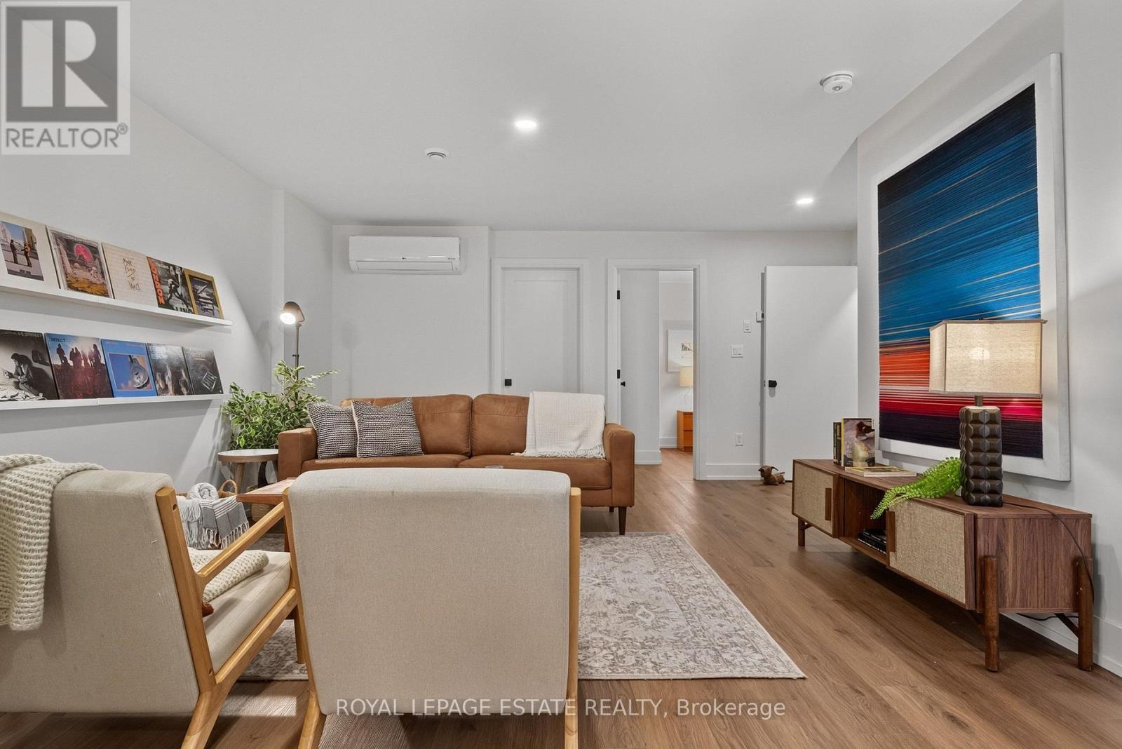 5 NORTH DRIVE - Image 37