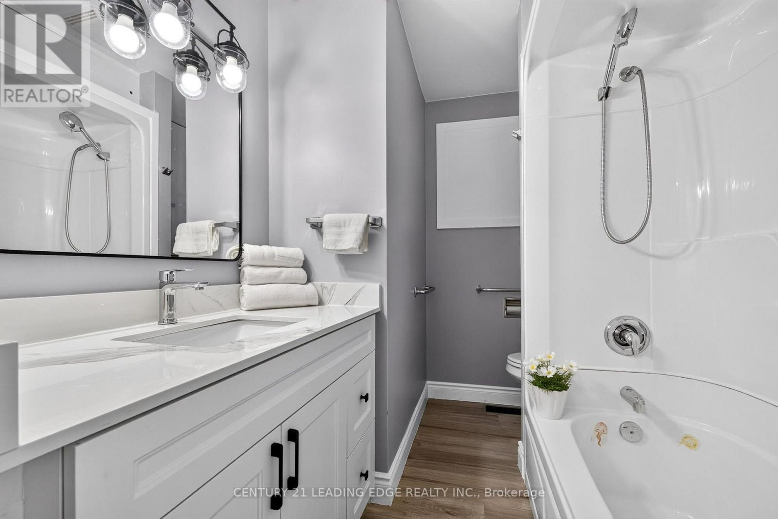 382 FAIRLAWN STREET - Image 26