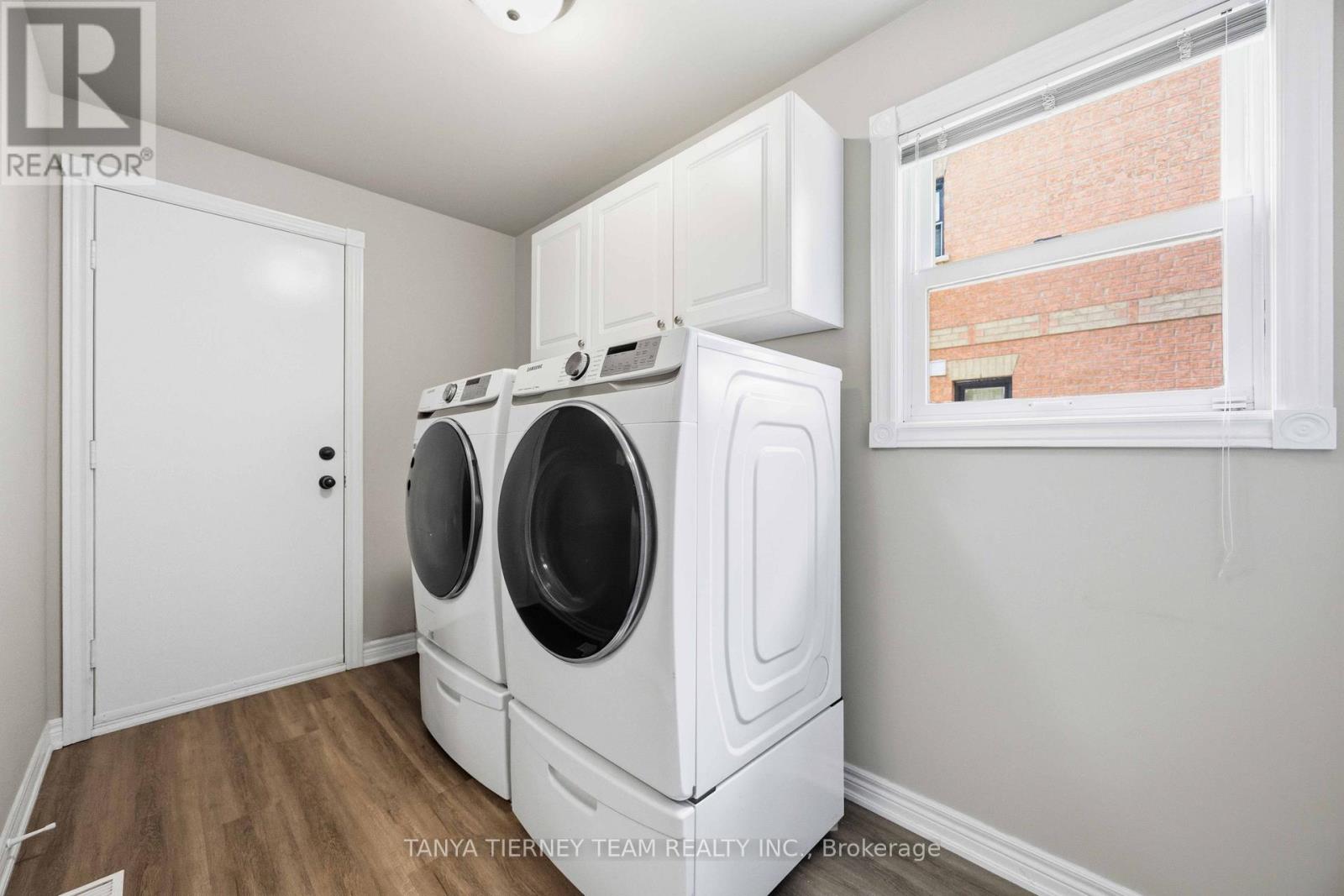 16 WARING AVENUE - Image 24