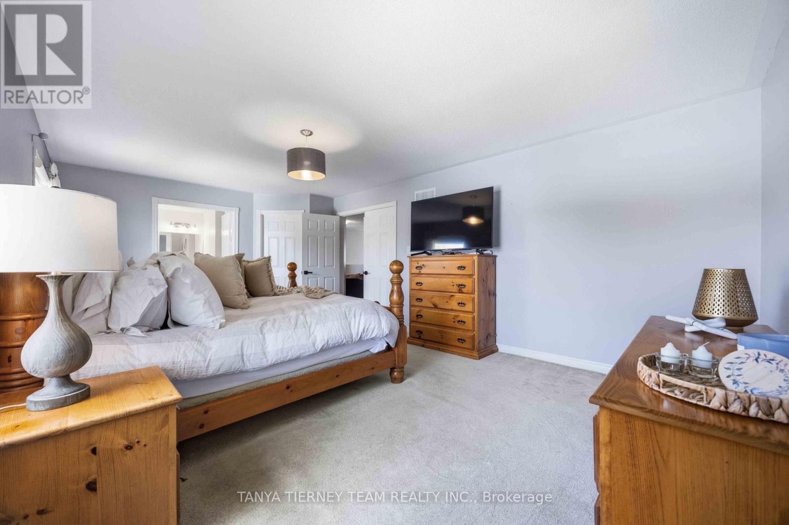 16 WARING AVENUE - Image 32