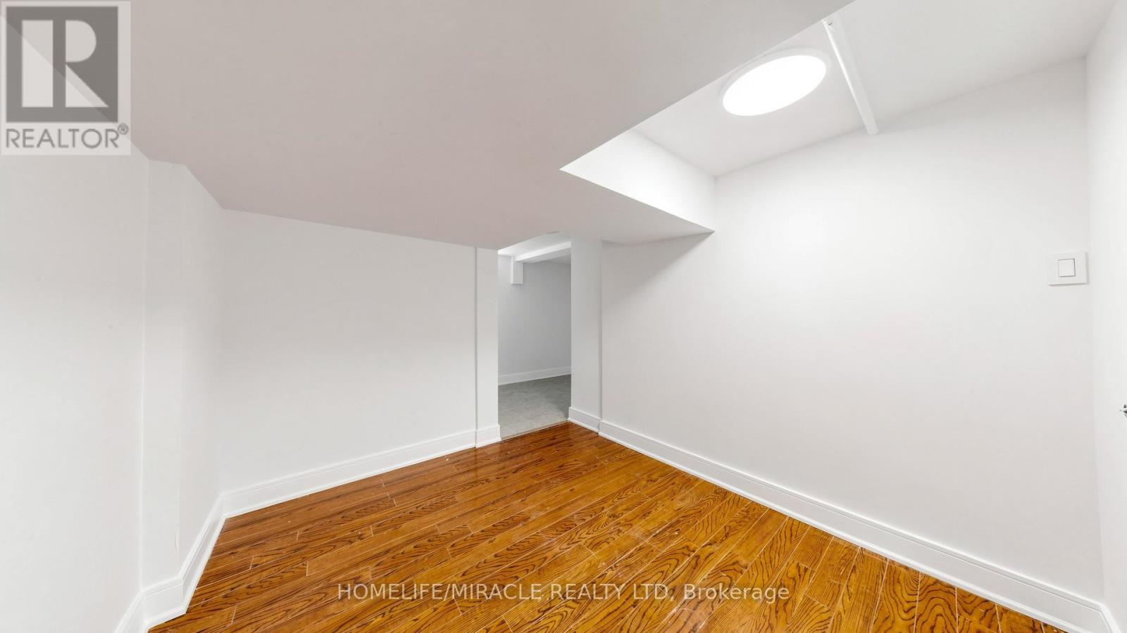 623 OLIVE AVENUE - Image 44