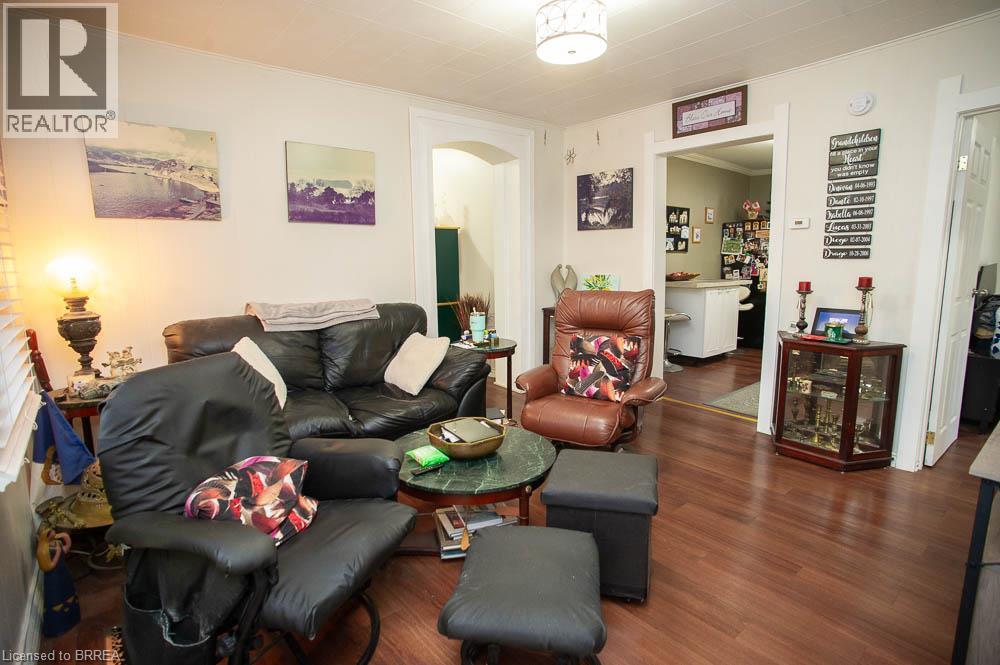 59 BROCK Street - Image 18