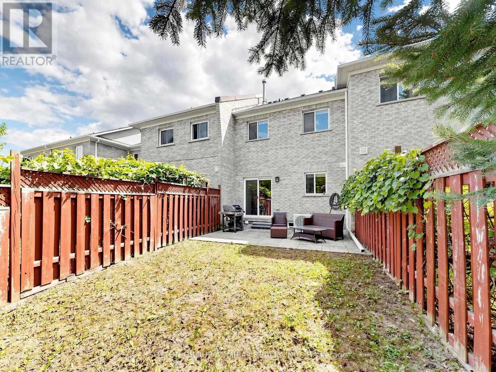 12 ELDERBROOK CRESCENT - 29