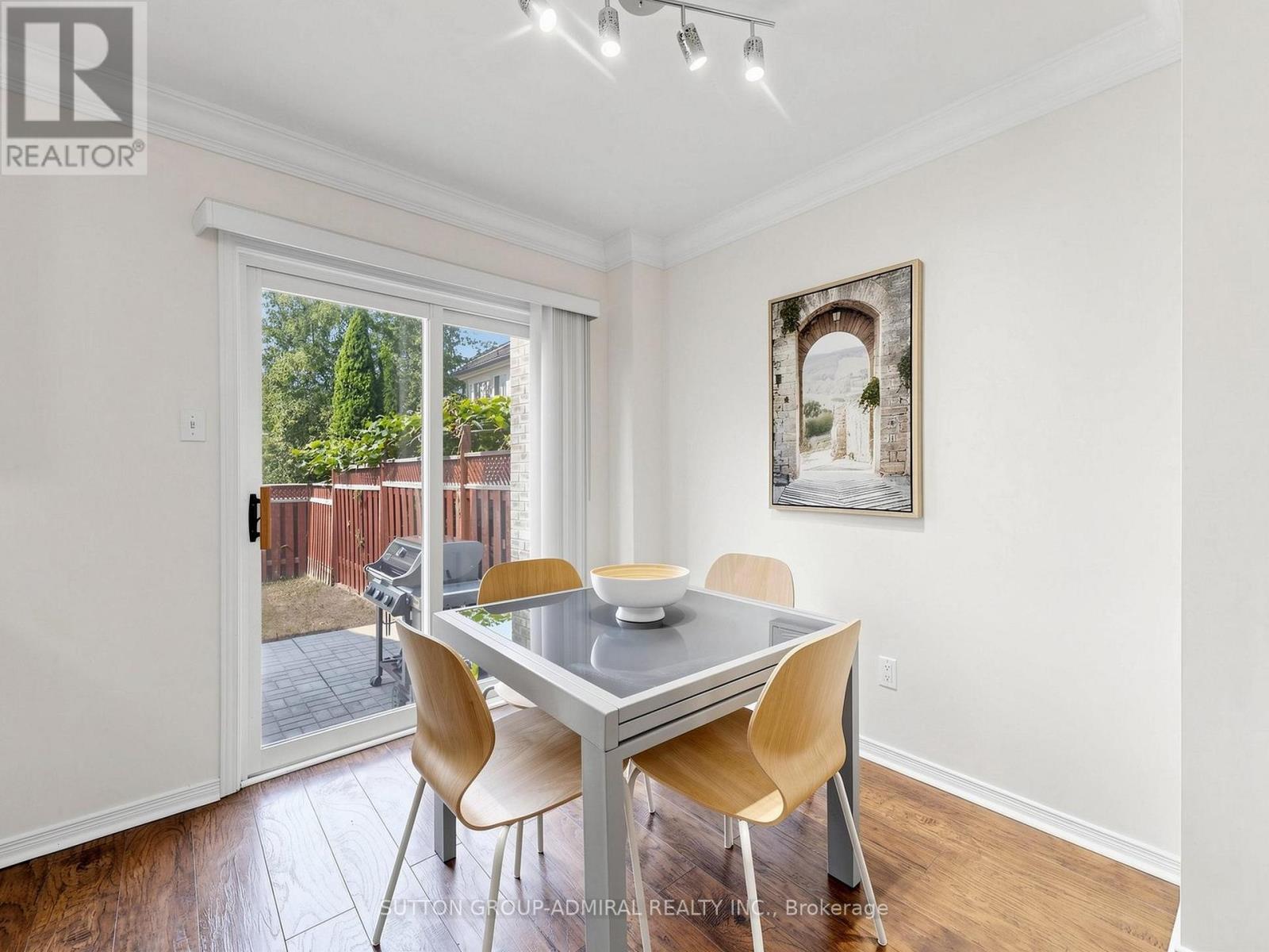 12 ELDERBROOK CRESCENT - 8