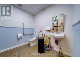 F - 60 South Town Centre Boulevard, Markham, ON L6G0C5 Photo 9