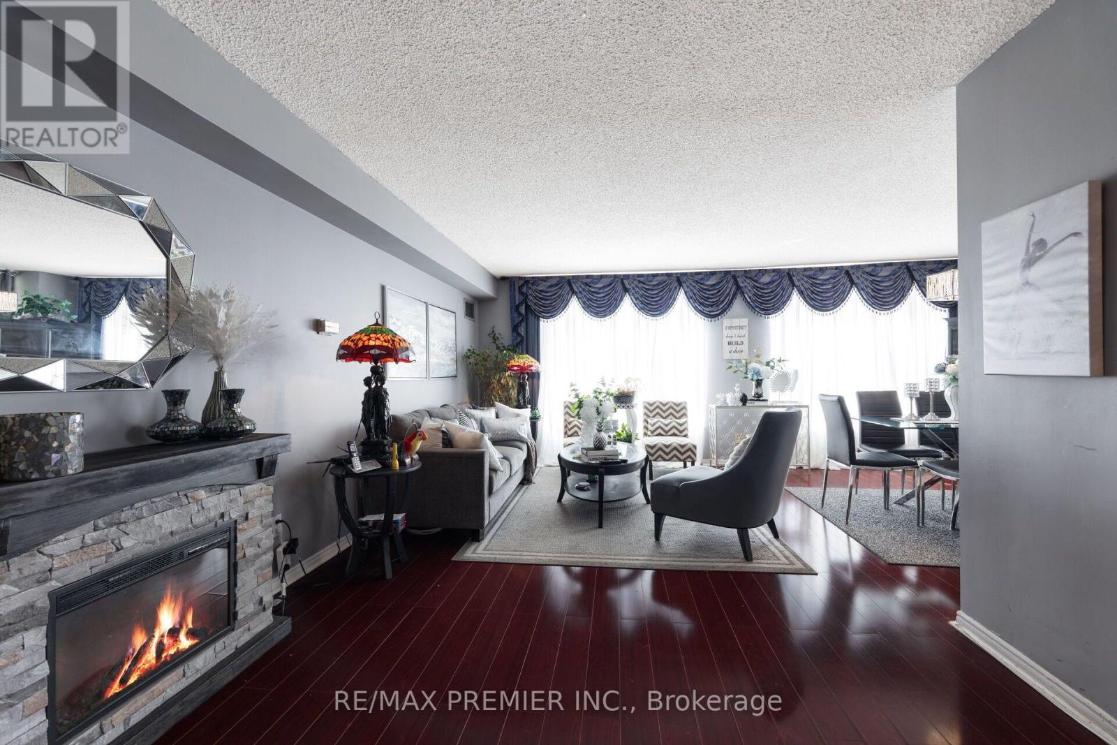 #314 480 MCLEVIN AVENUE - Image 12